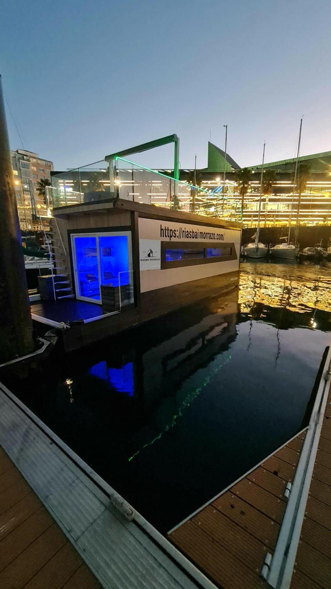 Barco-Apartamento En El Nautico De Vigo Exterior foto